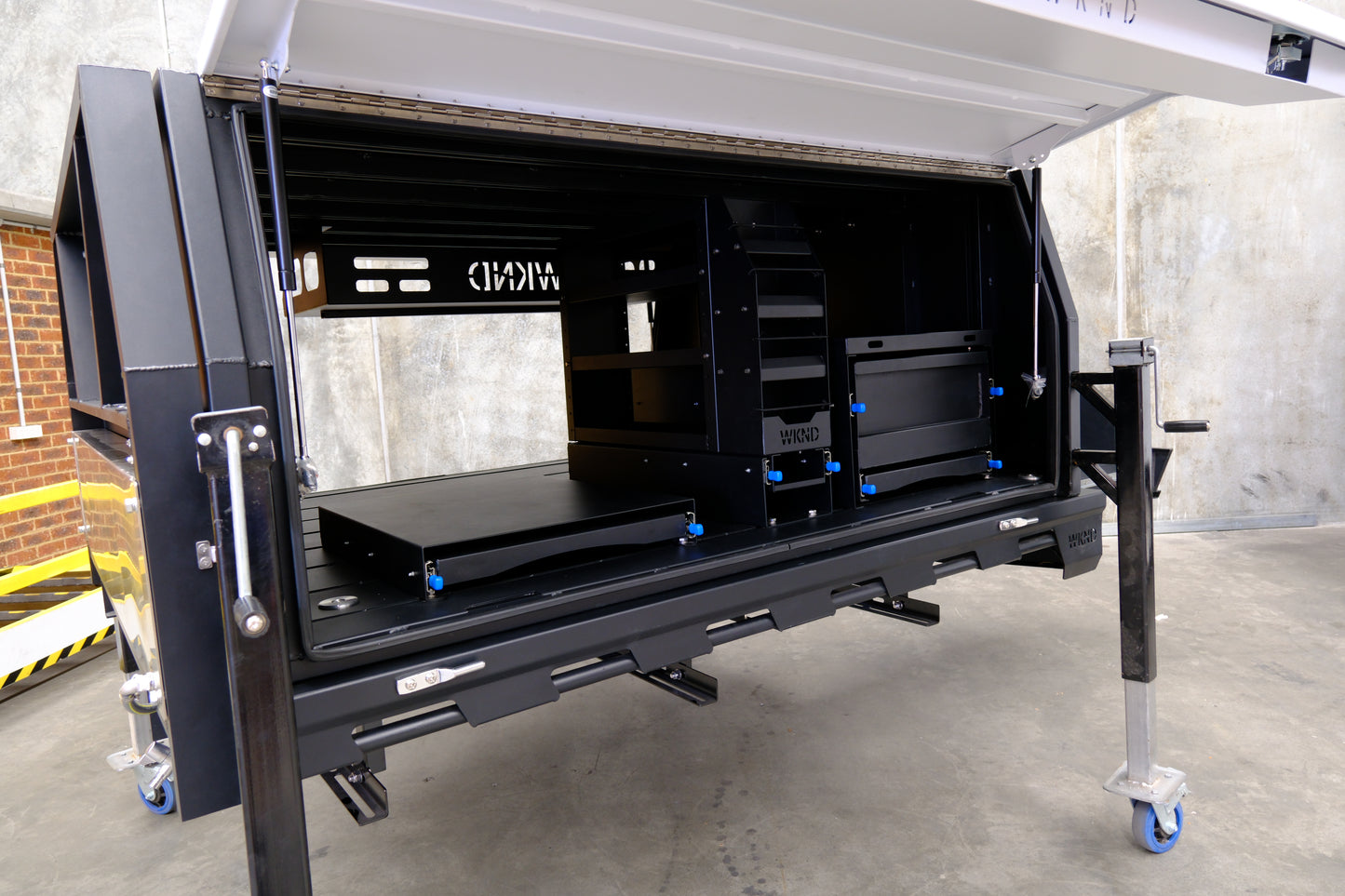 WKND Single Cab Jackoff Touring Canopy and Tray - Drive Away Combo