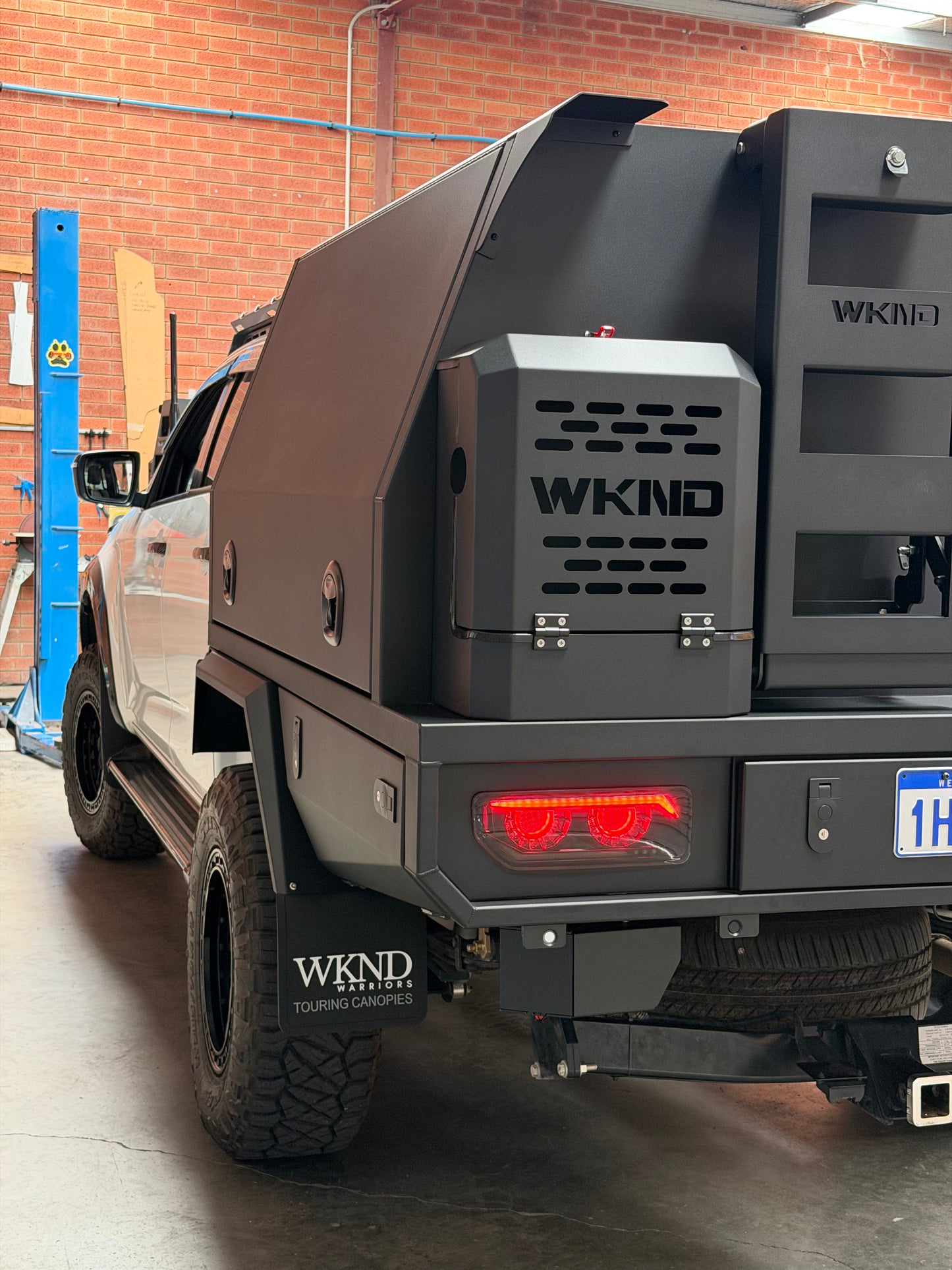 Dual Cab Chassis Mount Touring Canopy