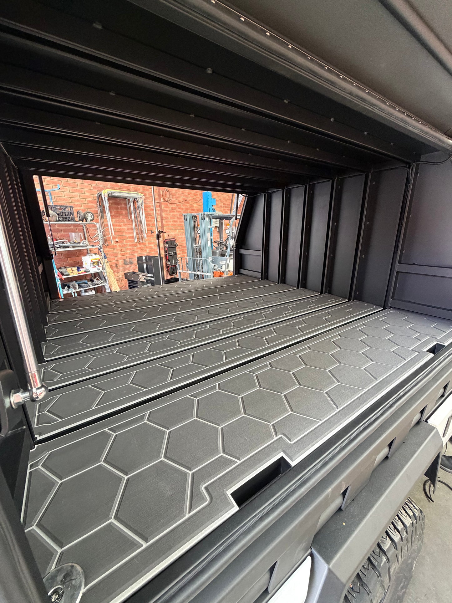 Gu Patrol Single Cab Jack off Canopy